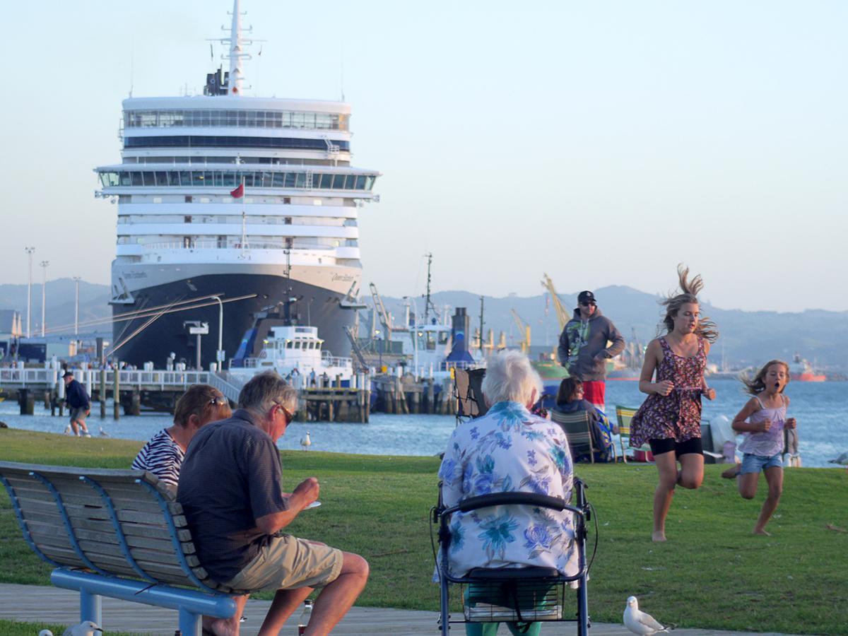 Westhaven Motel Tauranga Eksteriør billede